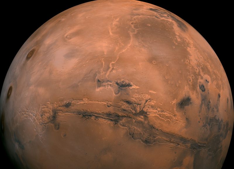Cosmonauta ruso dice que humanos serán recibidos por otra vida en Marte