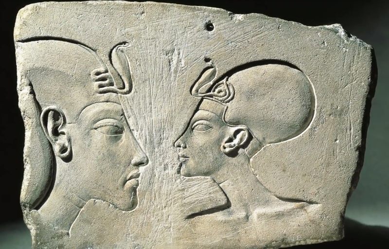 ¿Qué o quién era Atón? El disco solar del faraón Akenatón
