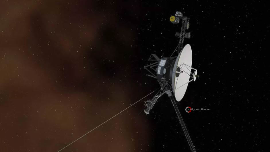Representación artística de la nave Voyager 1 cruzando el espacio interestelar