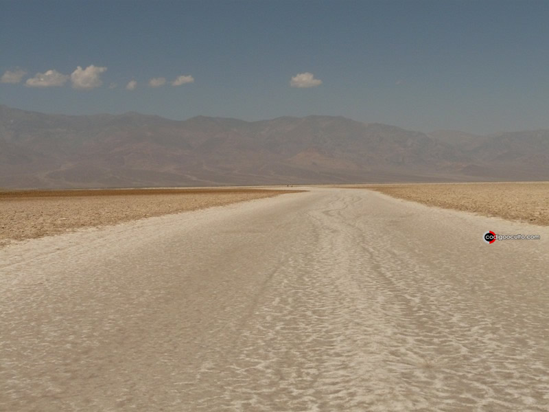 ¿Existe una base subterránea en el desierto de Mojave?