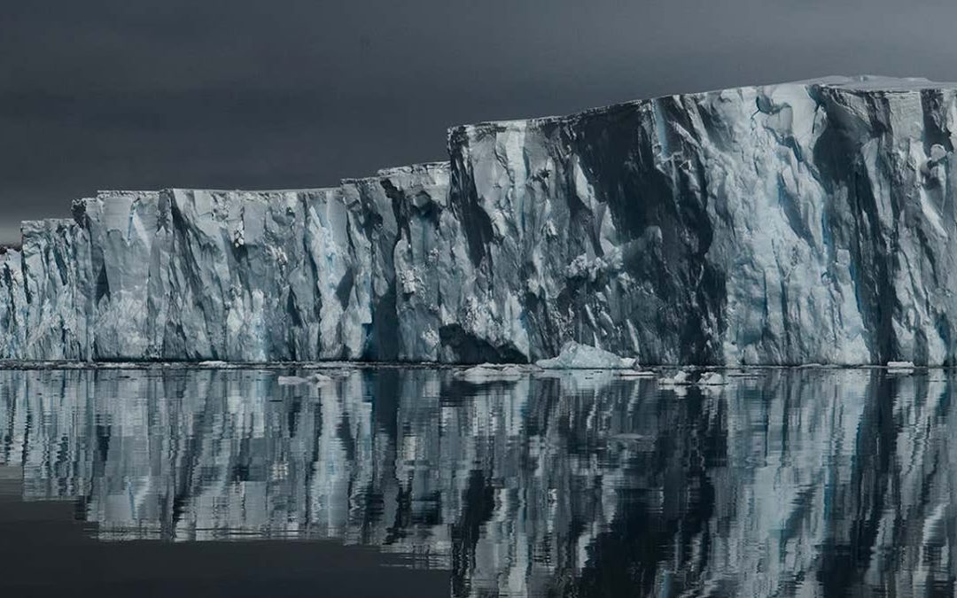 Glaciar “Doomsday” de la Antártida se está derritiendo por el calor interno de la Tierra, indica investigación