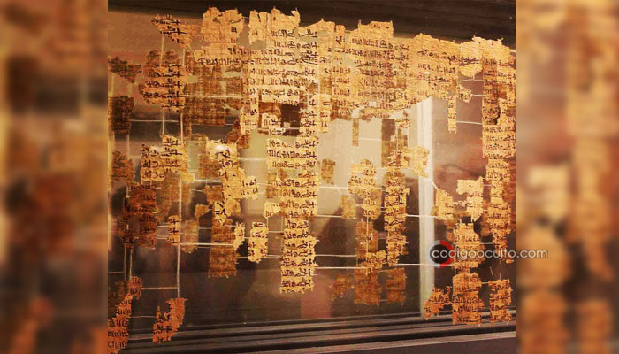 El papiro, la lista de reyes de Turín, está conformado por 160 piezas, aunque falta la introducción y el final del escrito