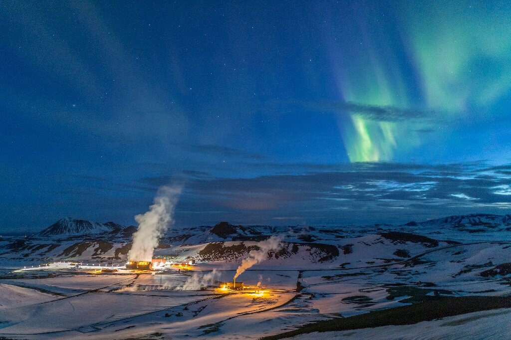 En el noreste de Islandia, los investigadores planean perforar el corazón del volcán Krafla para crear un observatorio de magma subterráneo