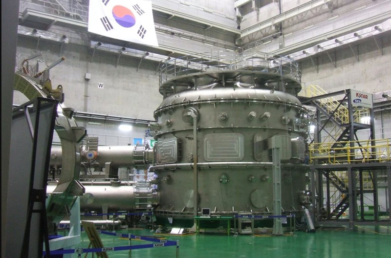 KSTAR, el llamado "sol artificial coreano", ha establecido un récord para mantener el plasma a temperaturas superiores a los 100 millones de ° C
