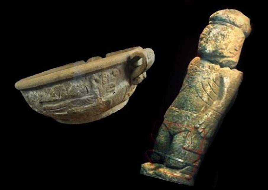 Fuente Magna (izquierda) y Monolito de Pokotia (derecha)