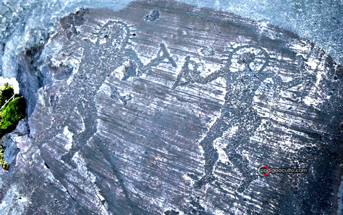 Pinturas rupestres de Val Camónica (Italia, a 45 km al sur de la frontera con Suiza), del 1000 a. C. Hay quien sostiene que estas pinturas son prueba de la teoría de los antiguos astronautas