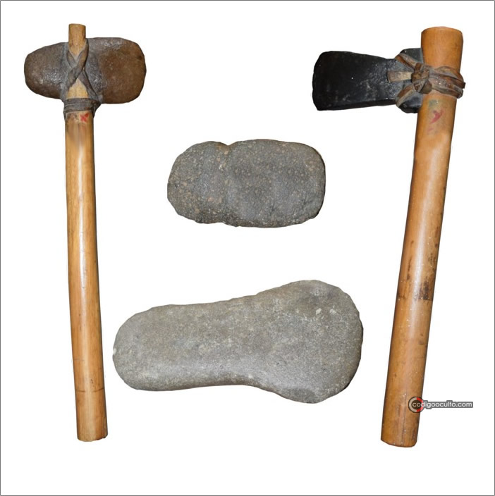 Hacha de piedra. Estas herramientas antiguas se extendieron rápidamente por África, luego fueron llevadas por humanos modernos a la península arábiga, Australia y, en última instancia, a Europa