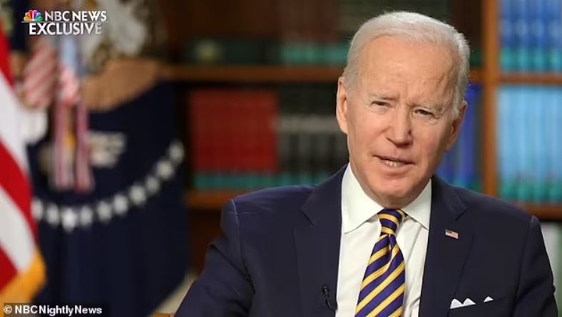 El presidente Joe Biden volvió a instar a los estadounidenses a abandonar Ucrania el jueves, esta vez advirtiéndoles que las tropas estadounidenses no acudirán al rescate si Rusia lanza una invasión