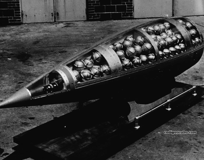 Bomba sucia (Cluster Bomb) en demostración