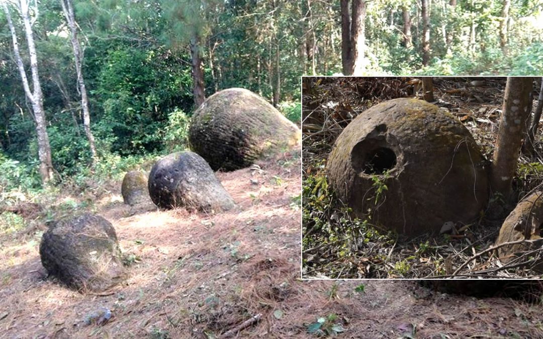 India: Hallan 65 recipientes gigantes de piedra creados por una misteriosa civilización