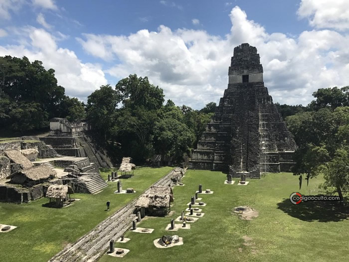 El Gran Templo del Jaguar, dentro de la Gran Plaza de Tikal