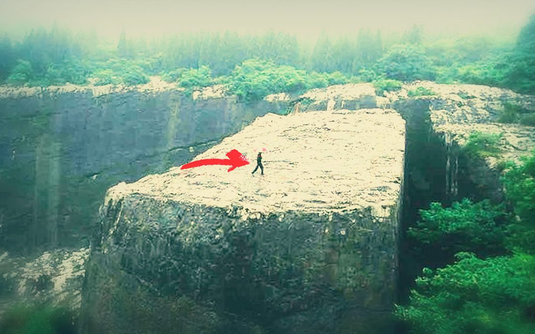 Los enormes e inexplicables megalitos de la cantera Yangshan en China