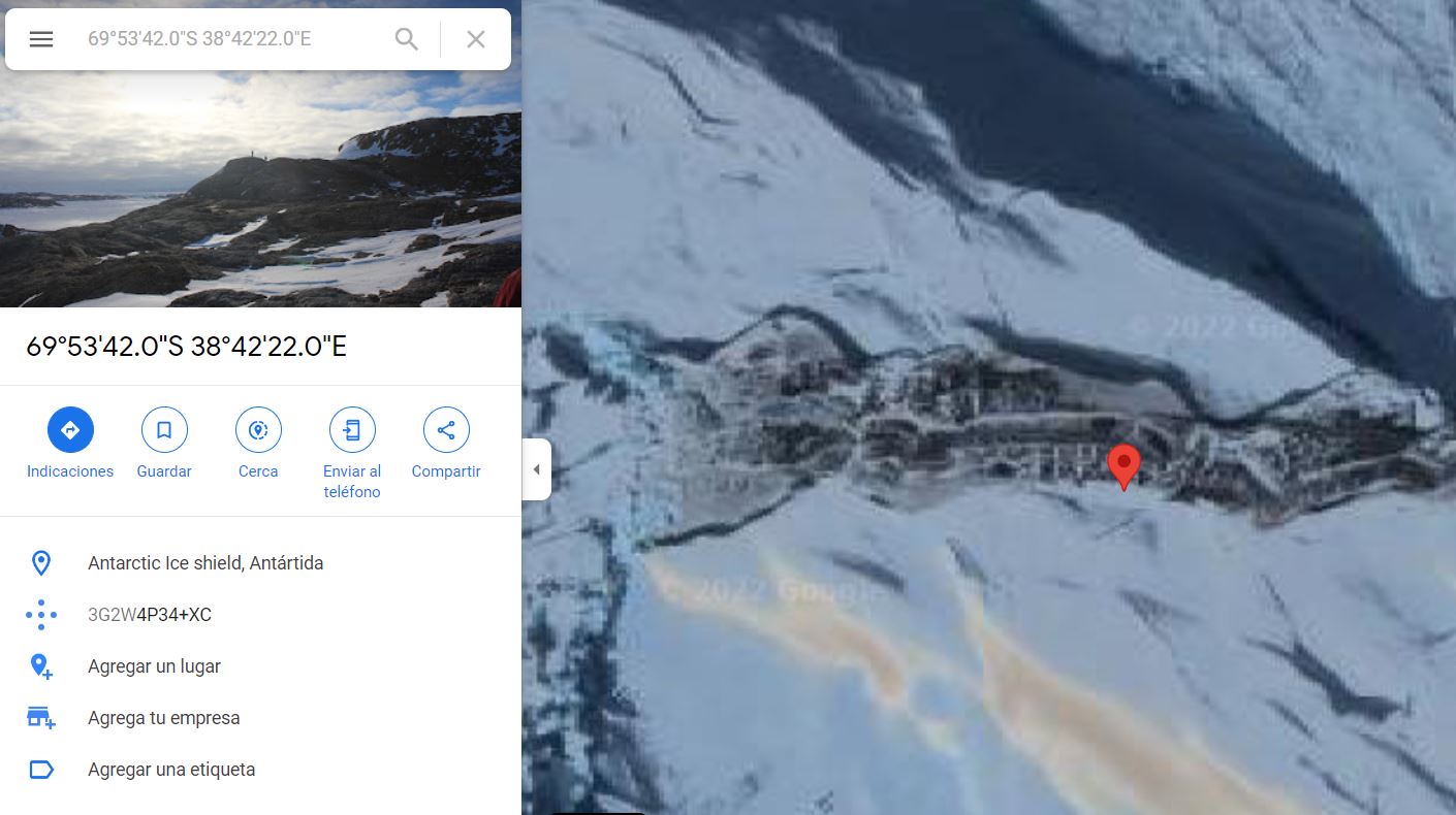 ¿Una antigua estructura artificial en la Antártida? Coordenadas: 69°53’42.0