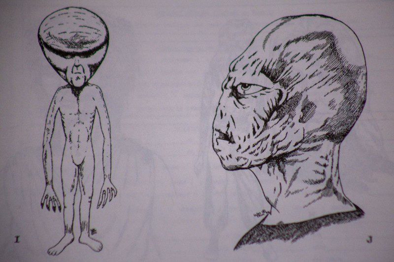 Representación artística de seres extraterrestres en Punto Marconi