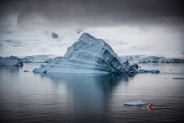 La misteriosa Antártida, escenario de estructuras de posible origen artificial provenientes de un remoto y glorioso pasado, hoy oculto bajo el hielo