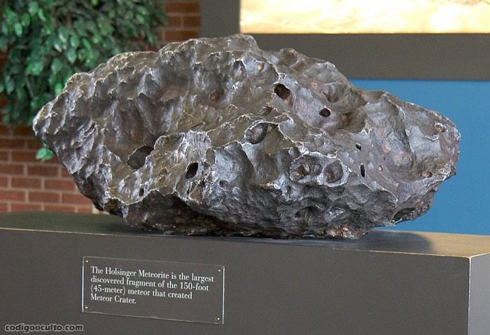 El "Meteorito Holsinger", es el mayor fragmento del meteorito Canyon Diablo recolectado hasta el momento