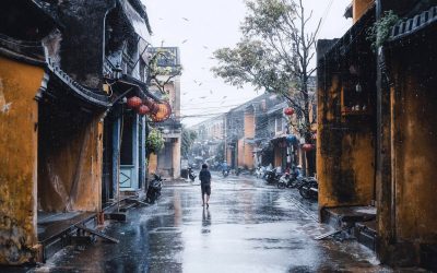Agua de lluvia de toda la Tierra contiene niveles inseguros de “sustancias químicas eternas” relacionadas con el cáncer y otras enfermedades, revela estudio