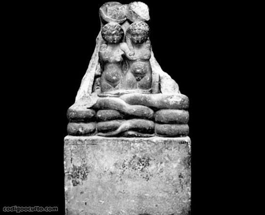 Escultura que hace poco fuera descubierta, retratando a los gemelos Alexander Helios y Cleopatra Selene, hijos de la legendaria reina egipcia Cleopatra y del general romano Marco Antonio