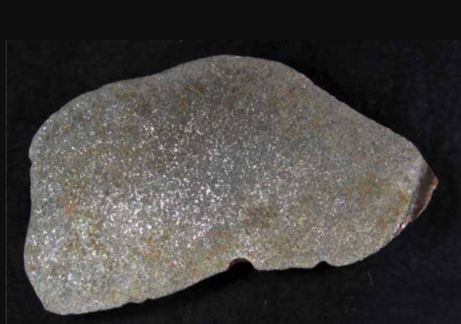 Una losa cortada del meteorito de Maryborough