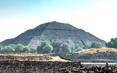 ¿Por qué se han hallado Pirámides muy similares en todo el mundo y a miles de kilómetros de distancia?