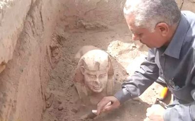 Hallan nueva Esfinge con el rostro del emperador Claudio cerca del Templo de Dendera en Egipto