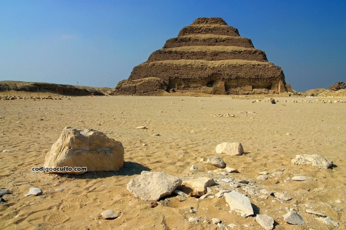 Pirámide en Saqqara