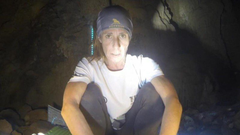 Beatriz flamini, la mujer que pasó 500 días sola en una cueva.
