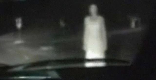 La Leyenda de la Chica Fantasma de la Carretera