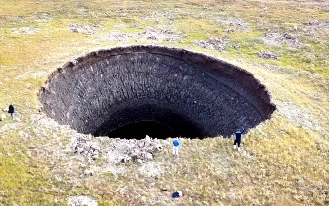 Misteriosos cráteres en Siberia fueron causados por fuerzas geológicas profundas, revela estudio