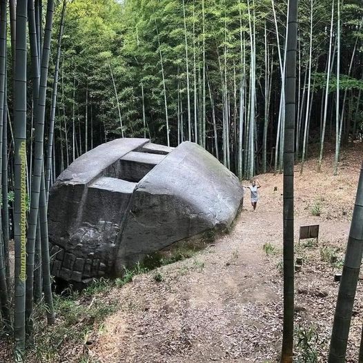 El barco de piedra de Masuda