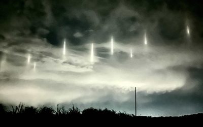 Misteriosos pilares de luz aparecen en el cielo de Japón