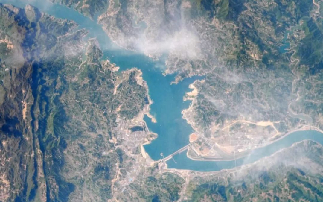 Presa china “Tres Gargantas” es tan grande que cambia el giro de la Tierra