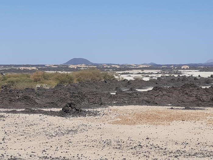 Flujos de lava basáltica reciente en la región de Afar, Etiopía.