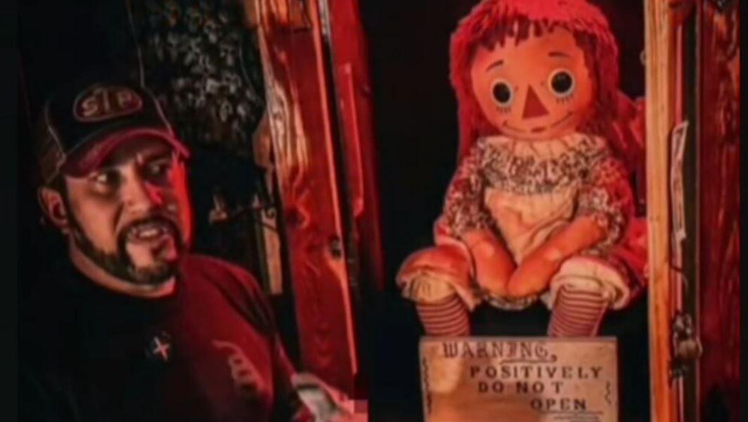 Dan Rivera, famoso investigador paranormal en EE.UU., falleció durante una gira que exhibía la célebre muñeca Annabelle en Pensilvania.