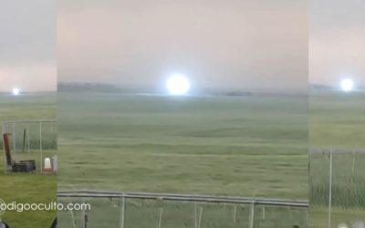 Esfera brillante y luminosa es captada cerca de la superficie en Canadá. Posible rayo globular