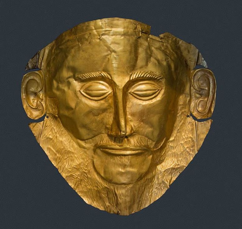 Esto se debe a algo llamado "efecto máscara de Agamenón", llamado así por la máscara mortuoria inusualmente ancha encontrada en una tumba en Micenas, Grecia (en la imagen). Este efecto significa que una imagen plana tomada de un cuerpo en 3D se verá distorsionada de forma antinatural, a diferencia de las imágenes del Sudario de Turín.