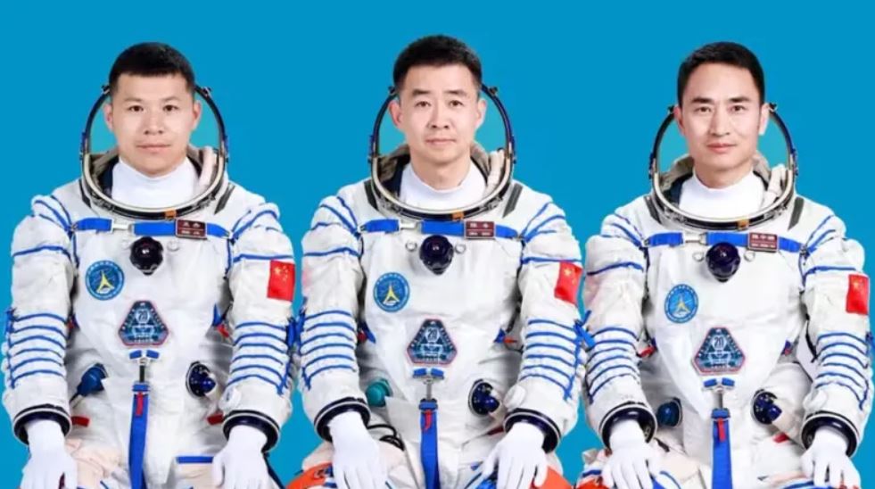 Se desconoce la fecha de regreso a la Tierra de los tres astronautas chinos.